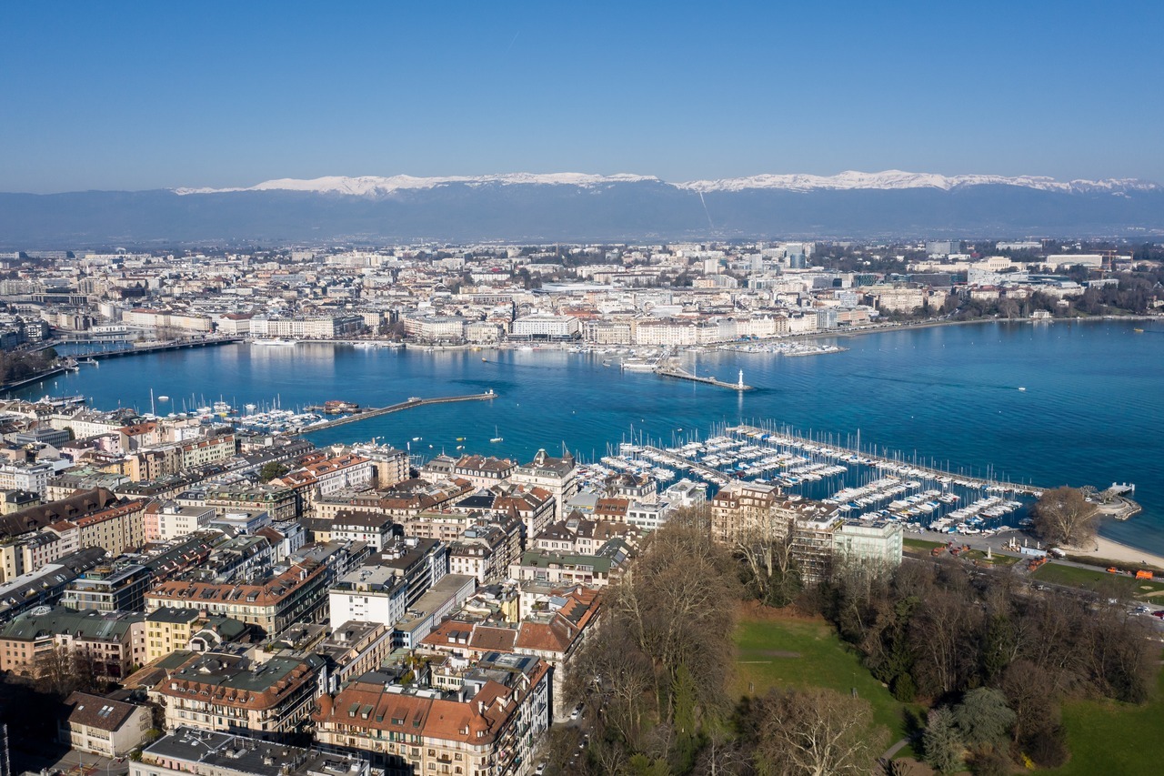 sailing lessons - port de eaux vives